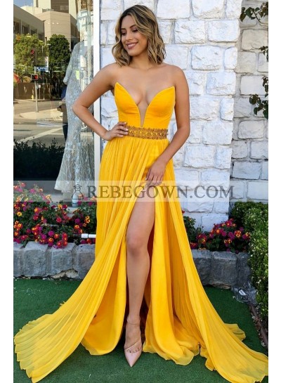 Charming A Line Chiffon Sweetheart Side Slit Strapless Yellow Cheap 2022 Prom Dresses