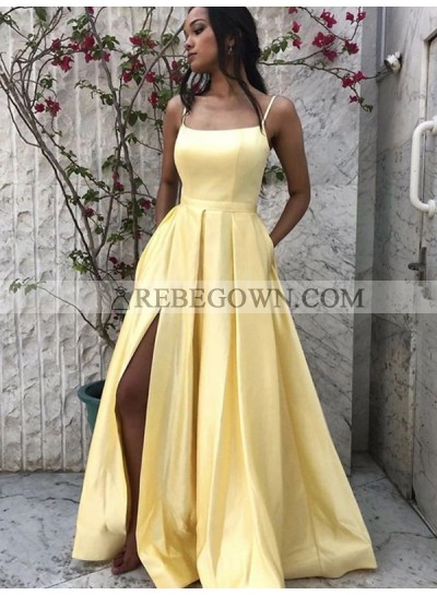 2022 Prom Dresses A Line Satin Halter Side Slit Light Yellow With Pockets