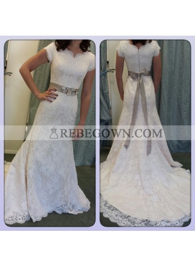 2022 Attractive Sheath Lace Wedding Dresses With Capped Sleeves Bowknot Belt