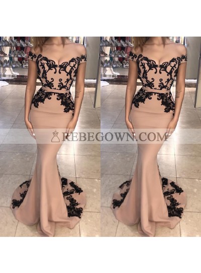 Amazing Mermaid  Off Shoulder Satin Champagne With Black Appliques Long Prom Dresses