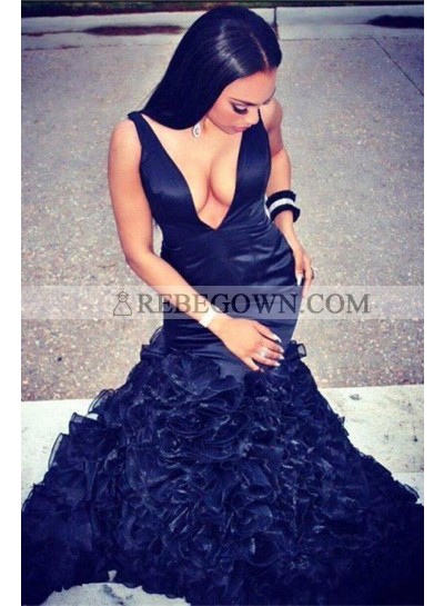 Sexy Mermaid  Deep V Neck Ruffles Pleated Long Organza Black Prom Dresses