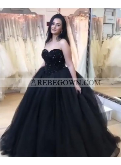 Amazing Sweetheart Black Tulle Lace Up Back Ball Gown Prom Dresses