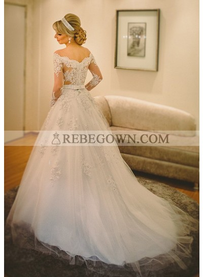 Tulle Floor-Length A-Line Long Sleeve Off-The-Shoulder Covered Button Wedding Dresses / Gowns With Appliqued