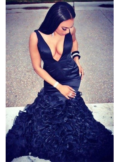 Sexy Mermaid  Deep V Neck Ruffles Pleated Long Organza Black Prom Dresses