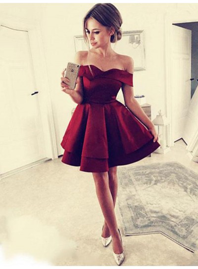 2024 Burgundy Cut Shorts Layers Off-The-Shoulder Sweetheart Mini A-Line Homecoming Dresses