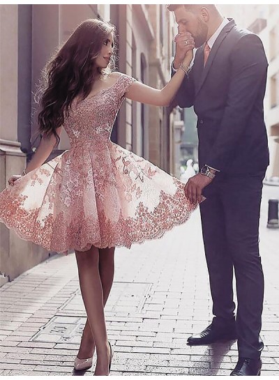 Lace A-Line Applique Off-The-Shoulder Short Mini Homecoming Dresses