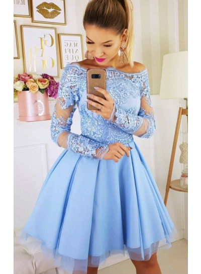 Long Sleeve Off The Shoulder Lace Appliques A Line Pleated Tulle Short Homecoming Dresses