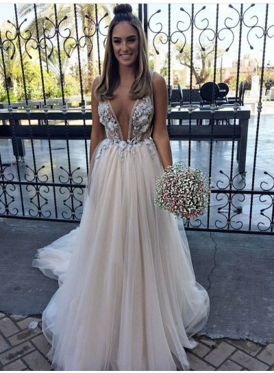 2024 Princess A-Line Wedding Dresses New Arrival Deep V-Neck Beaded Tulle Champagne Bridal Gowns