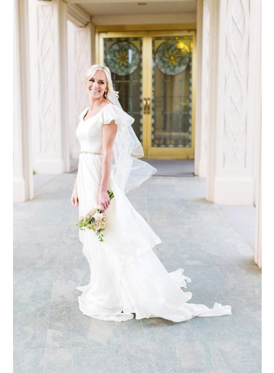 2023 Princess A-Line Wedding Dresses New Arrival Chiffon Capped Sleeves Ruffles Beaded Sash Beach Bridal Gowns