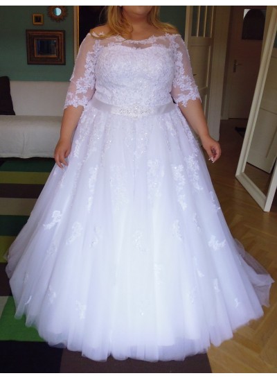 2023 Wedding Dresses Long Sleeves White Scoop Belt Plus Size Ball Gown