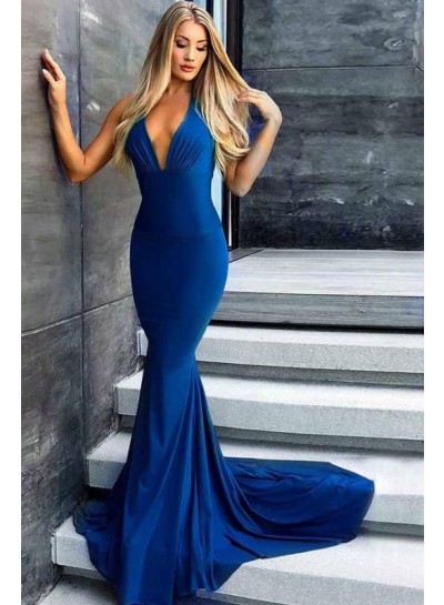 2024 Amazing Prom Dresses Mermaid Royal Blue V Neck Backless Ruch