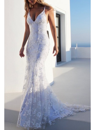 2024 Charming Prom Dresses White Sheath V Neck Lace Up Lace