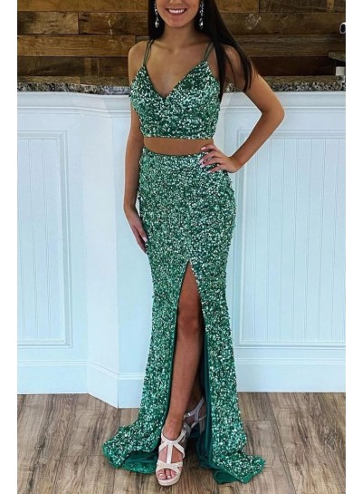 Sheath/Column Sequins V-neck Sleeveless 2023 Sweep/Brush Train Two Pieces Prom Dresses