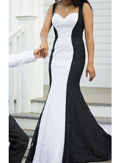 2022 Junoesque Black Prom Dresses Straps Sleeveless Backless Mermaid Lace
