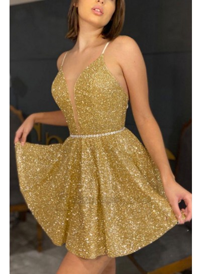2024 A-line/Princess V-neck Sleeveless Sequins Short/Mini Gold Homecoming Dresses