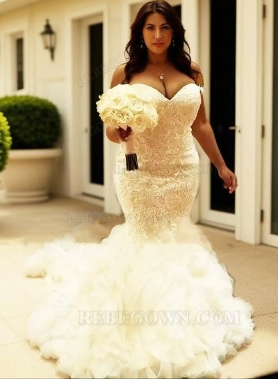 2025 Wedding Dresses Alluring Mermaid Sweetheart Lace Ruffles Long Plus Size 