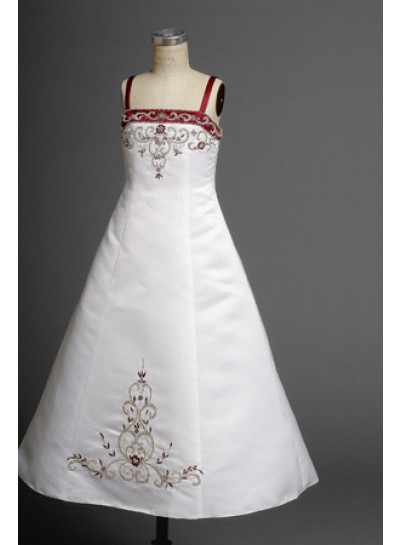 2023 Ethereal Sassy A-line Straps  Embroider Floor Length First Holy Communion Dresses 
