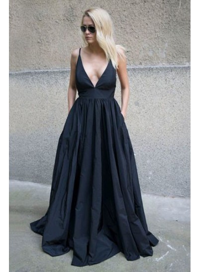 2022 Siren Princess/A-Line Satin Sweetheart Prom Dresses Black