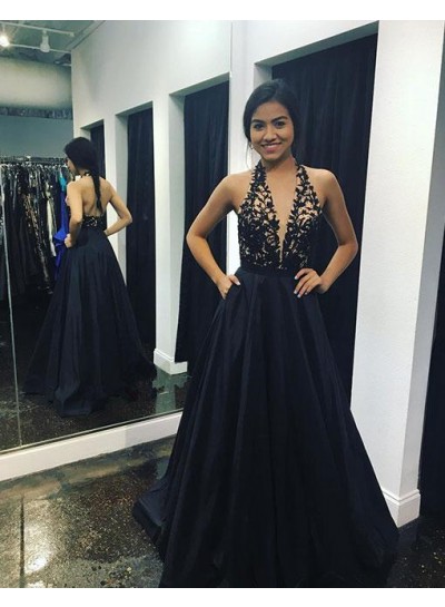 A-Line Black Halter Backless Prom Dresses With Appliques 2022