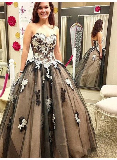 Sweetheart Appliques Ball Gown Tulle Prom Dresses