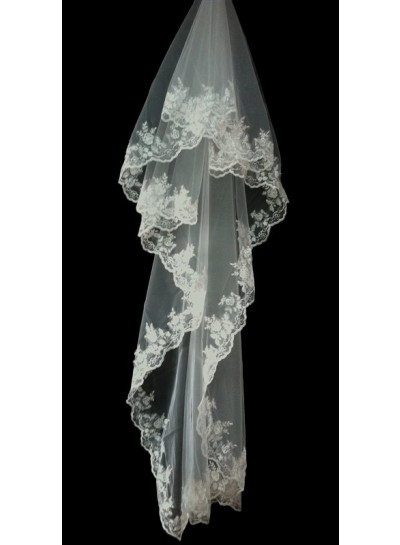 2024 Wedding Veil Very Beautiful With Embroidery