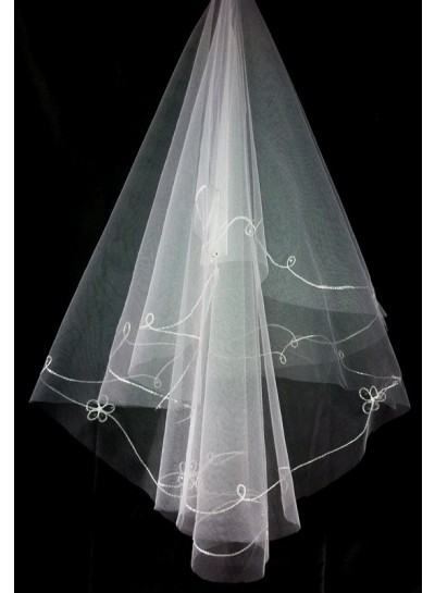 2024 Wedding Veil Very Delicate With Embroidery